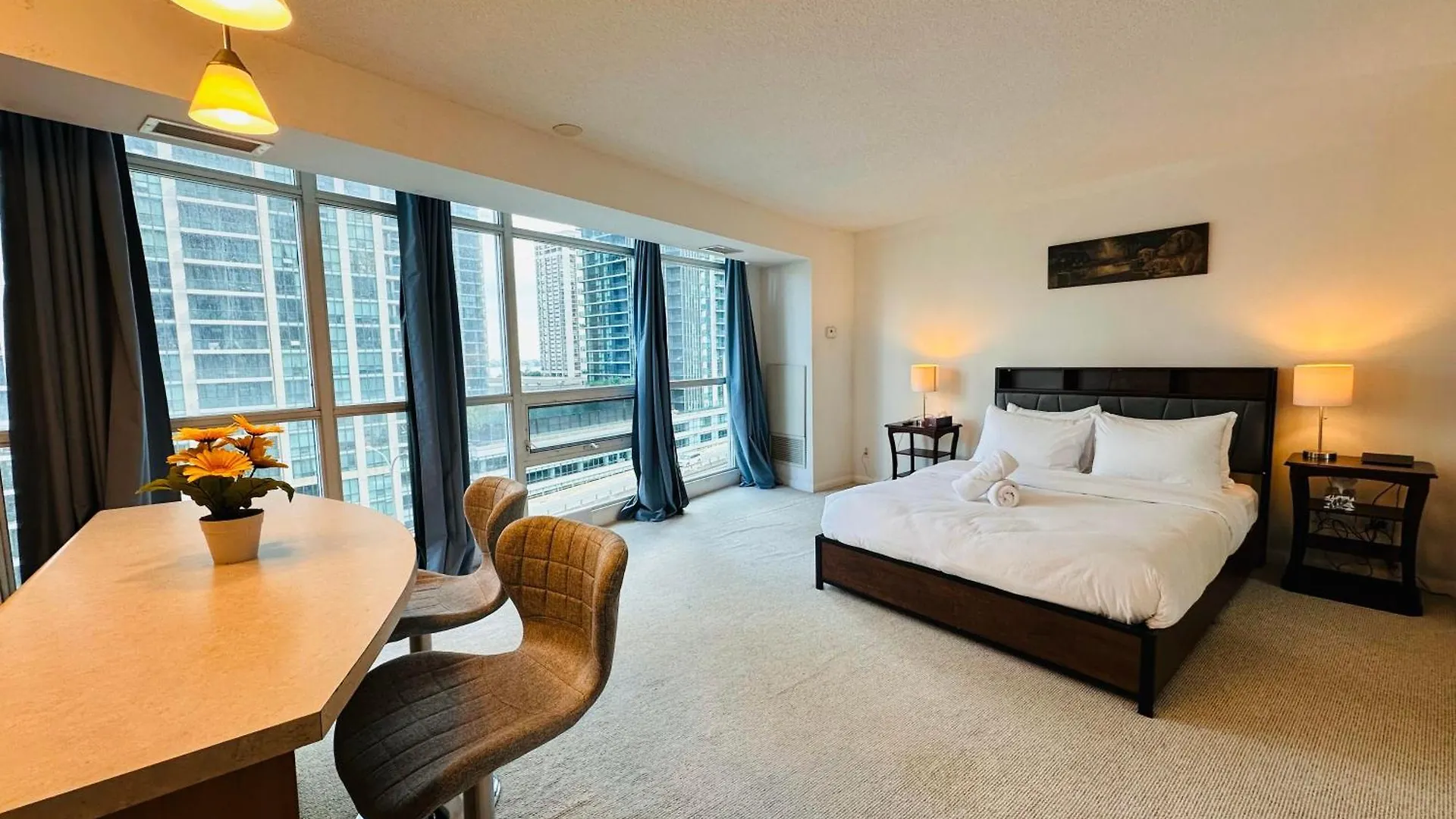 Apartment Rivetstays - The Yonge Toronto Canada