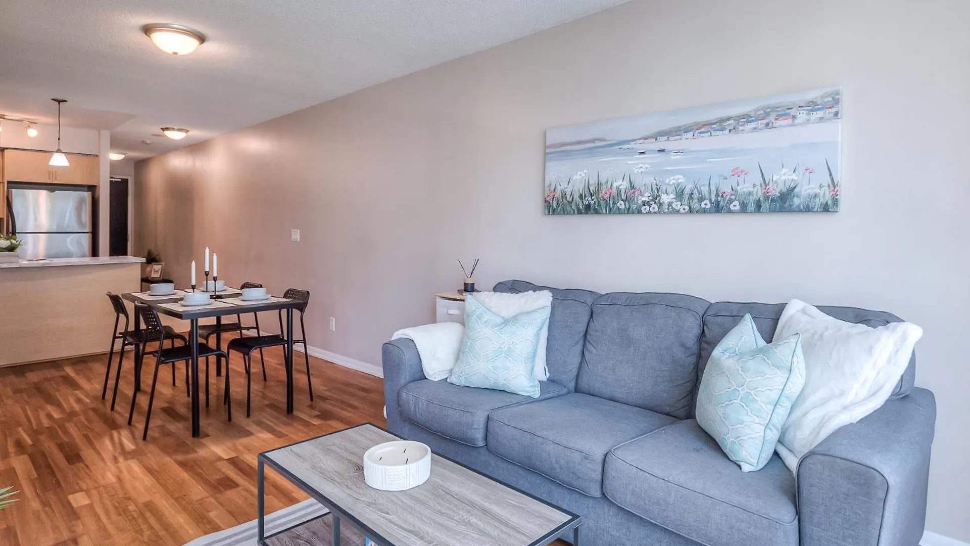 アパート Rivetstays - The Yonge トロント